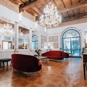 Hotell Pantheon ****