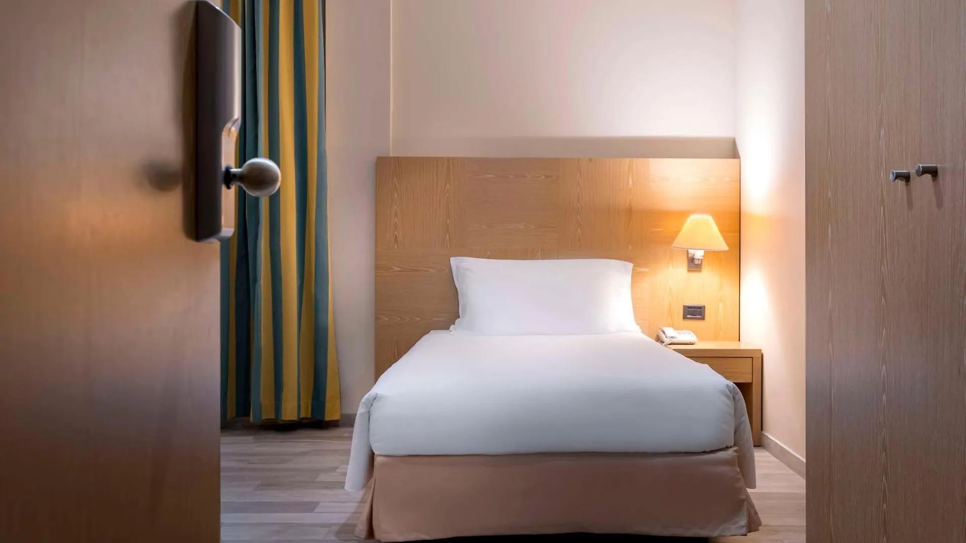 Hotel Best Western Cavalieri Della Corona Cardano Al Campo