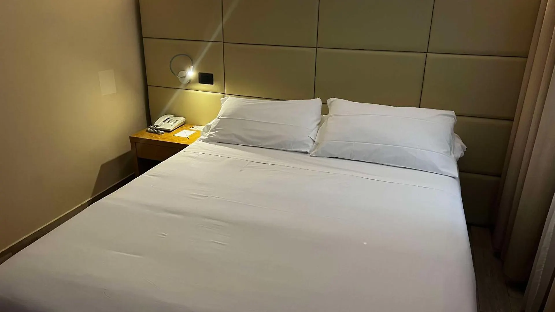 **** Hotel Best Western Cavalieri Della Corona Cardano Al Campo Italy