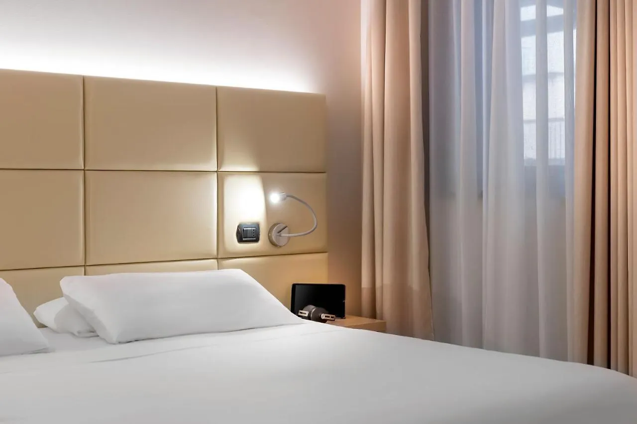 Best Western Cavalieri Della Corona Cardano Al Campo