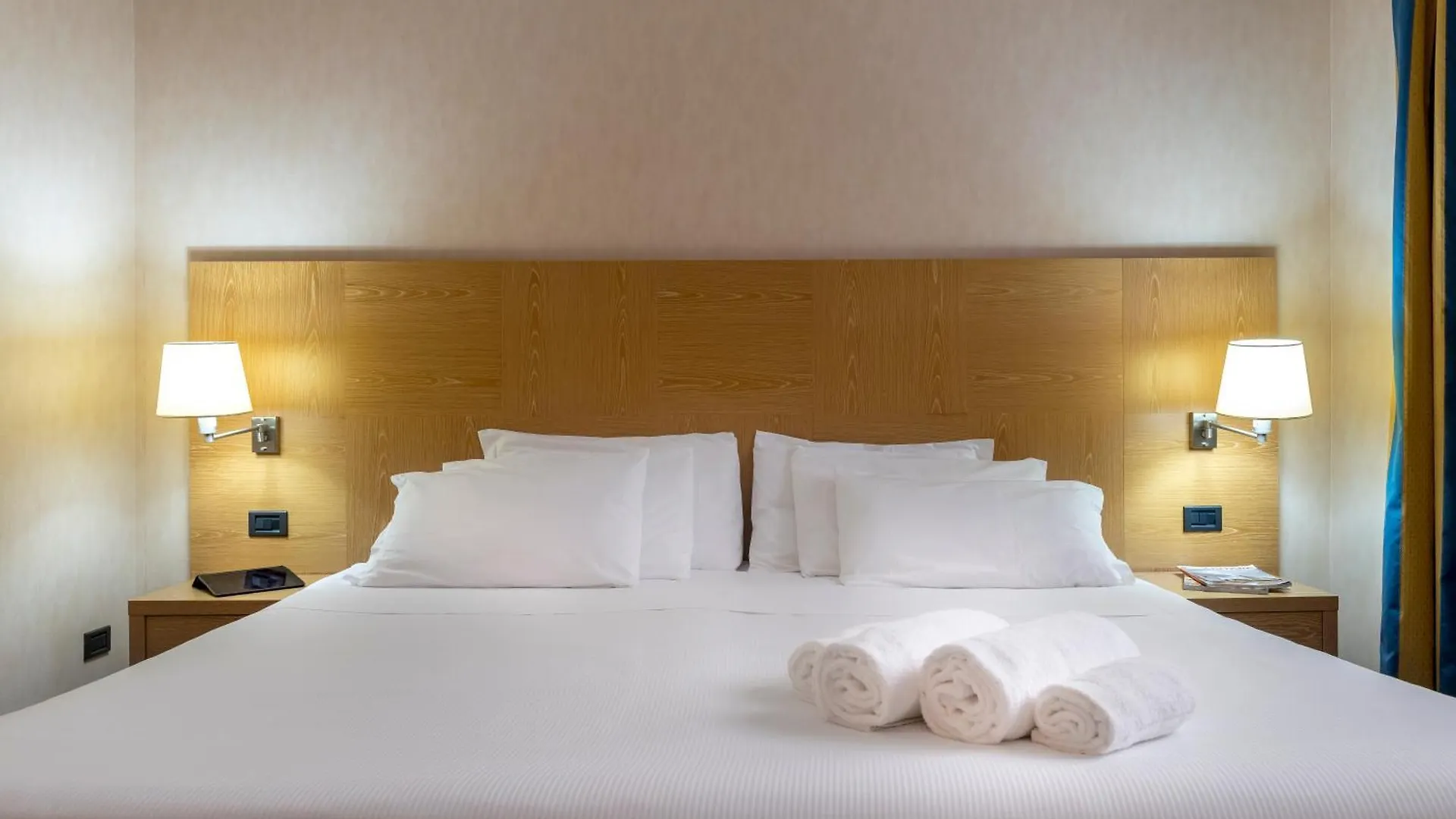 Best Western Cavalieri Della Corona Cardano Al Campo
